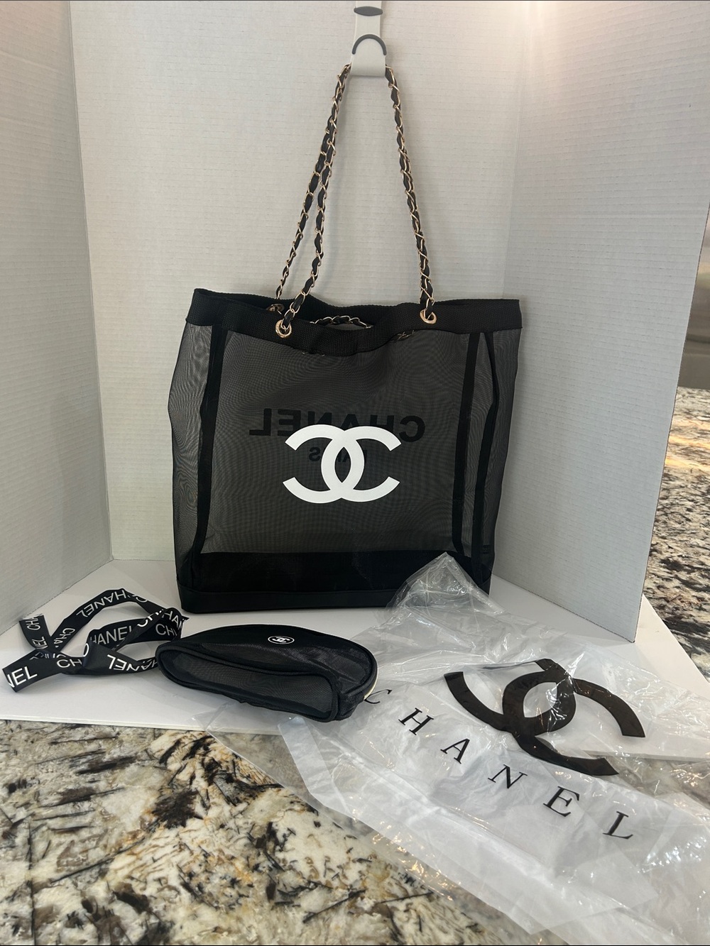 BEAUTY Chanel- Black Mesh Tote Bag with Chain Handles